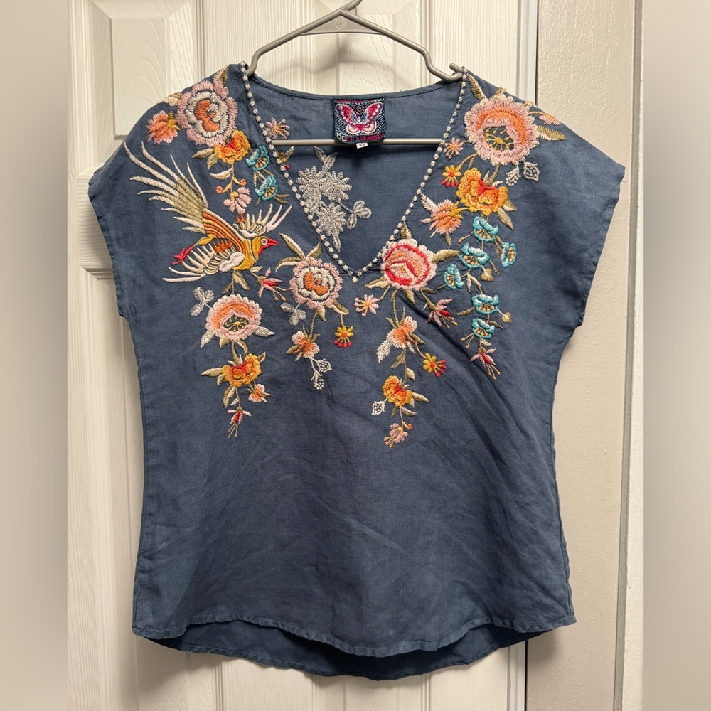 Vintage Johnny Was embroidered top, size xs